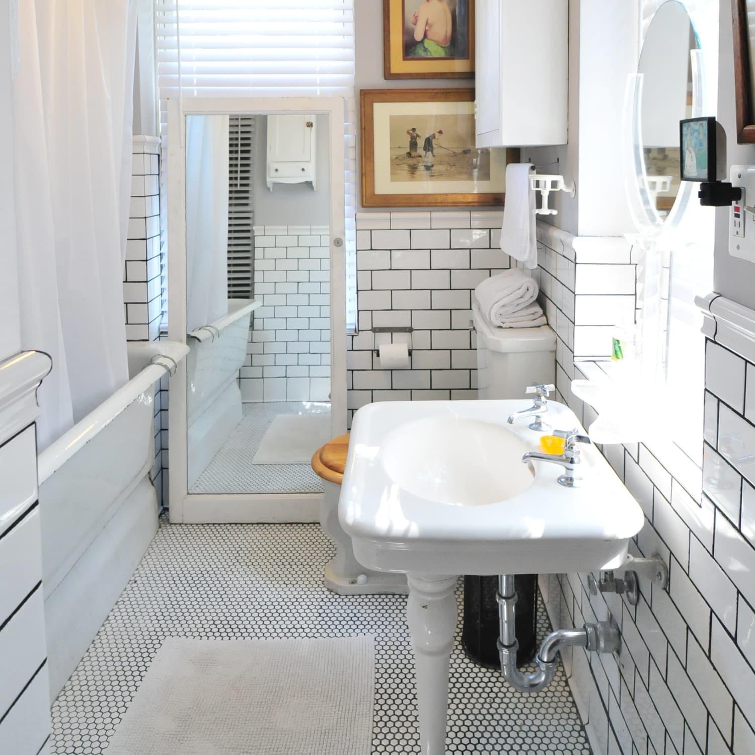 Hexagon shower deals floor tile